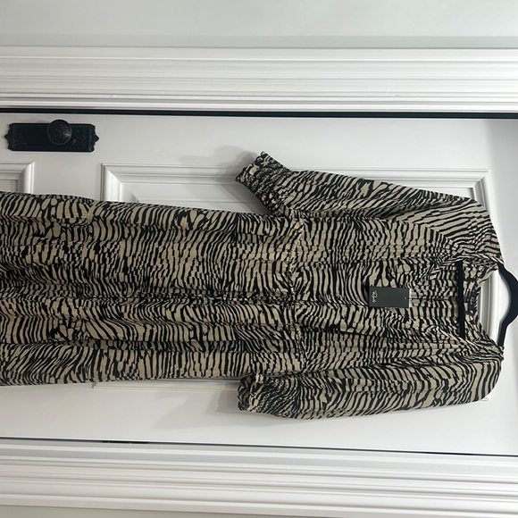 Rails Dress - Picture 2 of 6